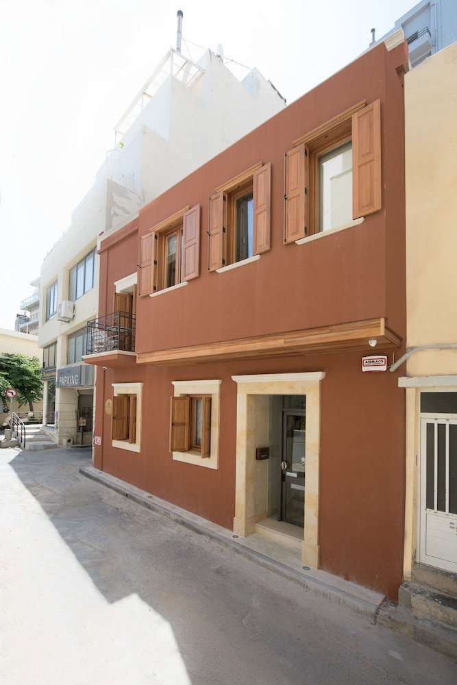 dal travel Candia Suites And Rooms