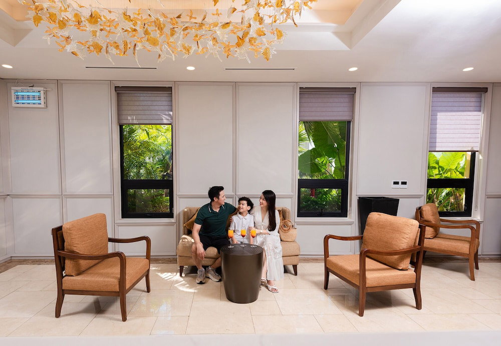 Wyndham Sky Lake Resort And Villas