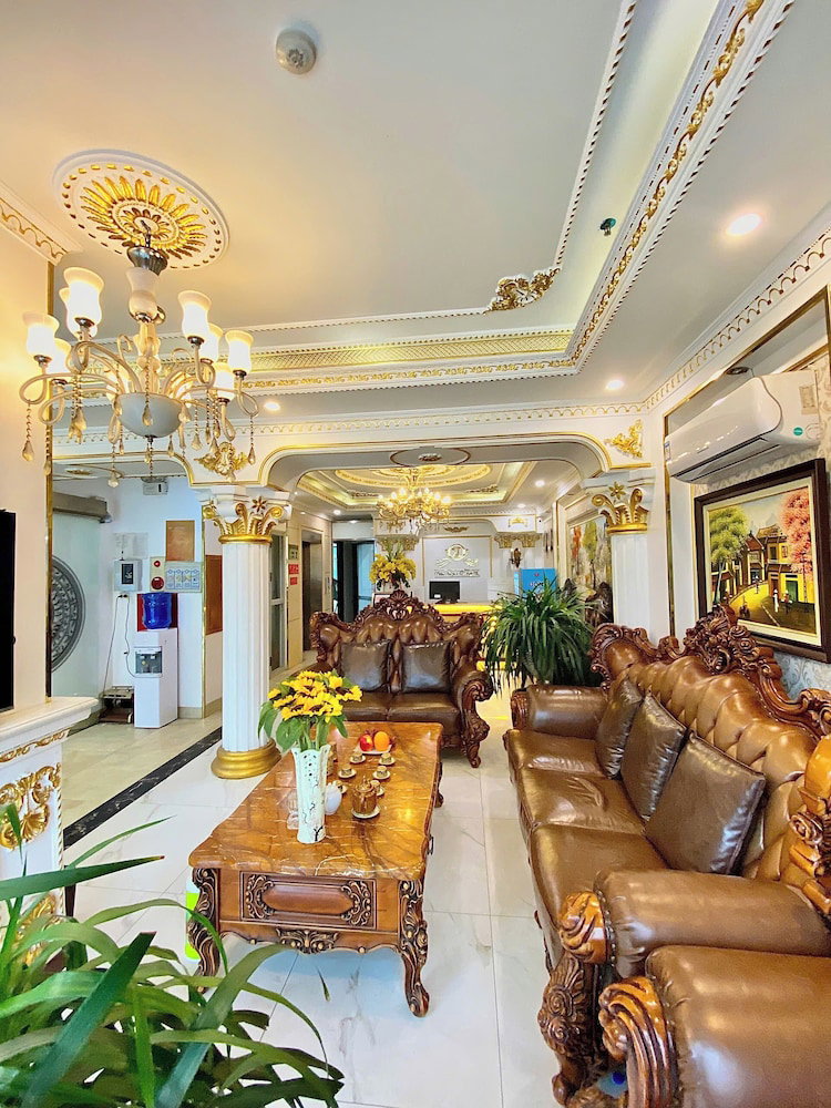 Nam Cuong X Hotel