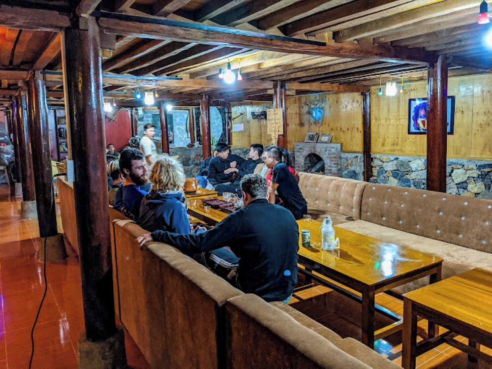 Long Co Tran Homestay