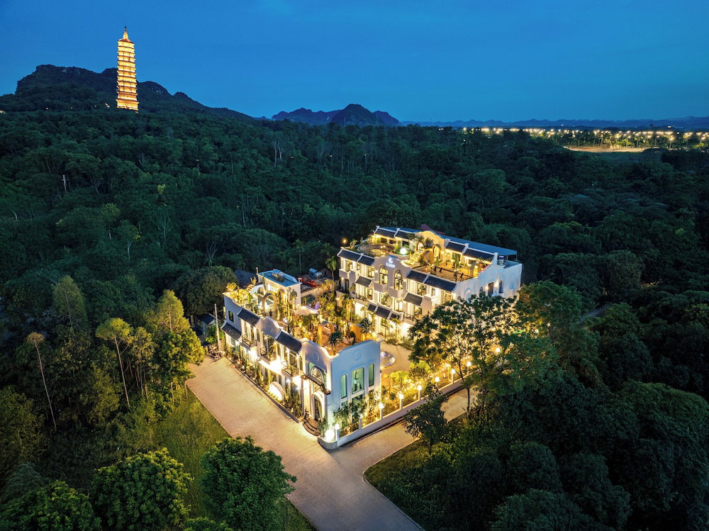 Hotel La Charm Ninh Binh Hotel & Spa