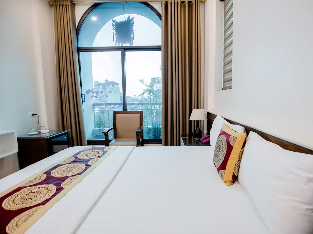 Phuong Nam Luxury Hotel Long Bien