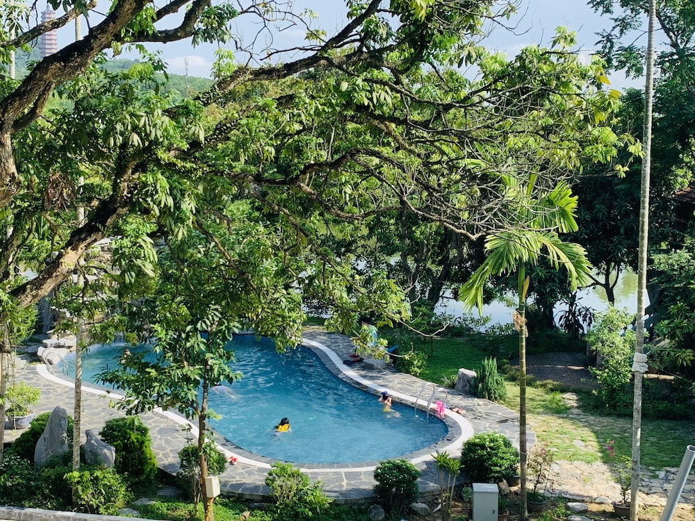 Hotel Dinh Gia Home