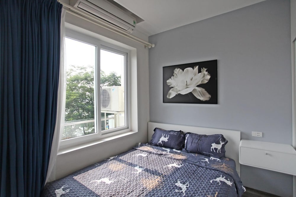 Hanoi Home 2 - Lake View Apartment