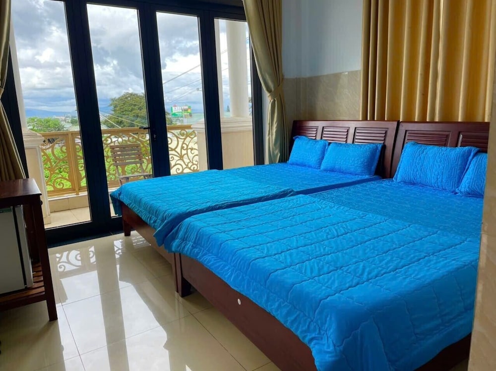 Thu Hien Hotel Pleiku - By Bay Luxury