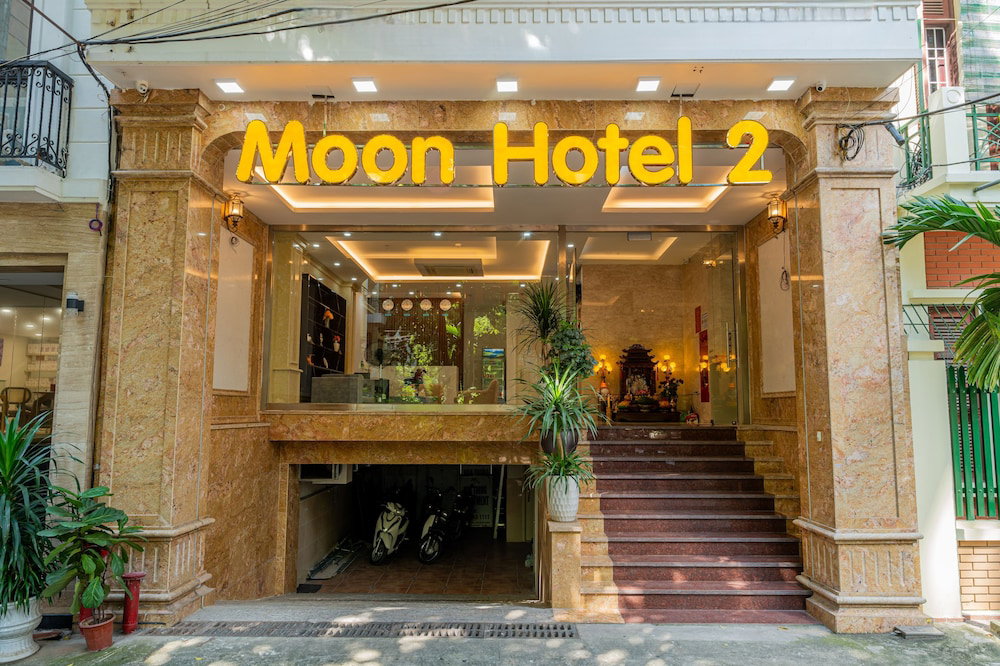 Hotel Moon Hotel Do Quang