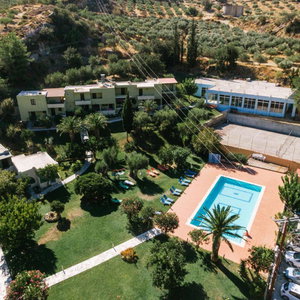 Hotel Idi cazare Zaros
