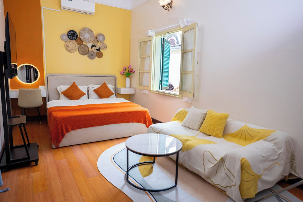 Alula Residence Homestay