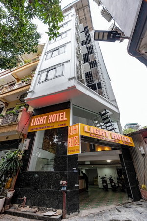 Hotel Light Hotel Ha Noi cazare Trau Quy