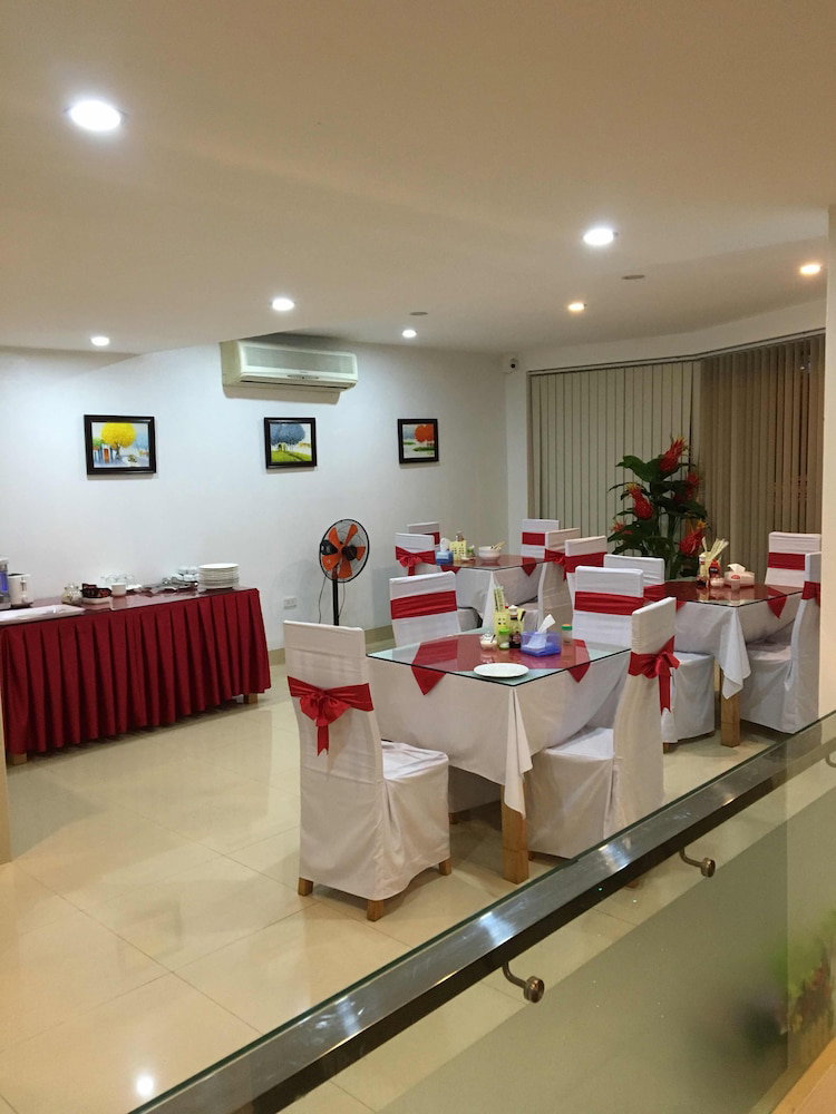 New Airport Hotel