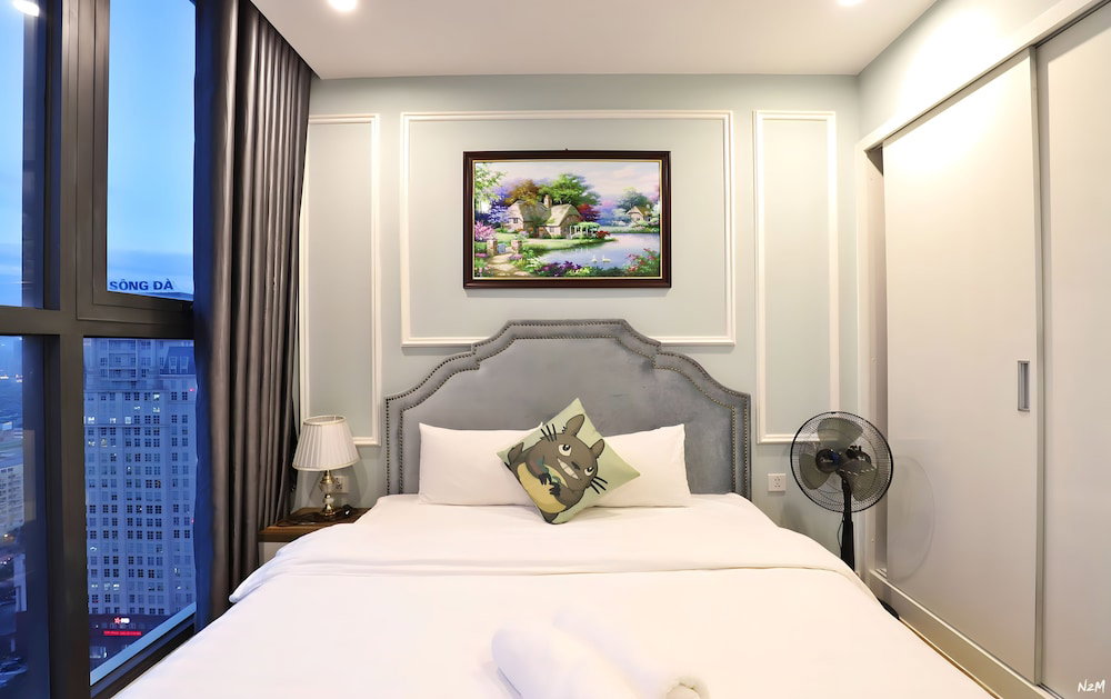 Mc Homes - Vinhomes Skylake Apartment