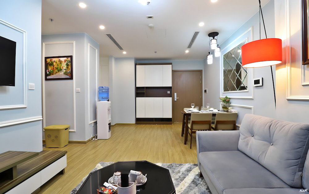 Mc Homes - Vinhomes Skylake Apartment