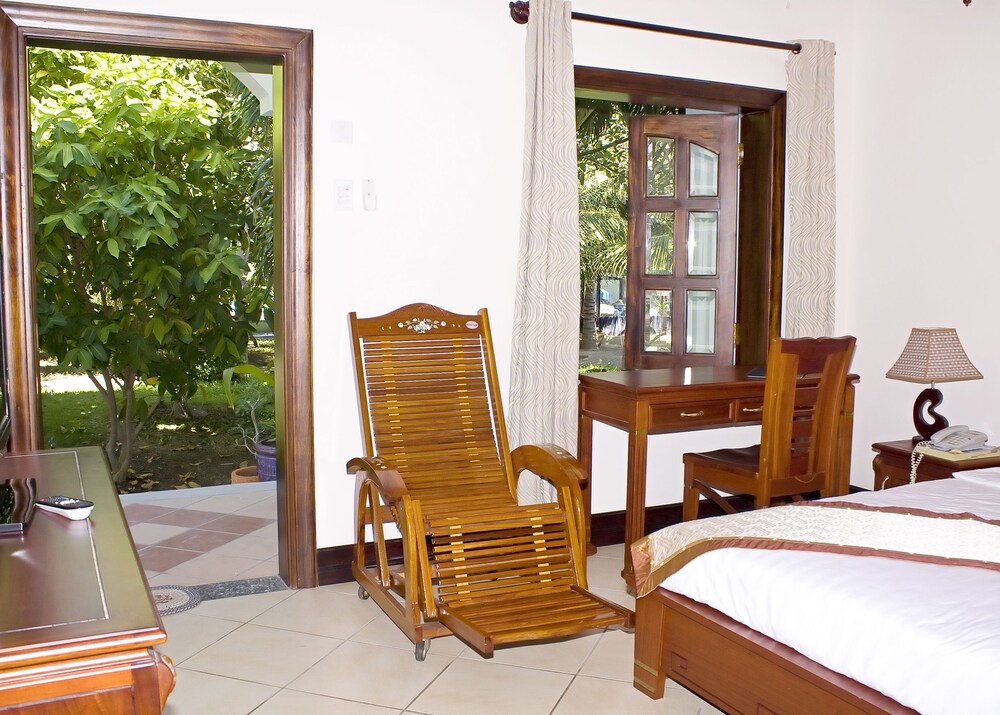 Con Ga Vang Resort