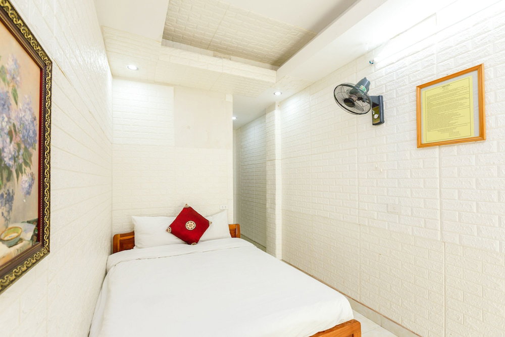 Oyo 604 Queen Hotel