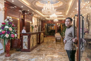 Hotel Royal St Hanoi Hotel cazare Quan Hoa
