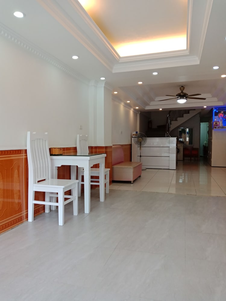 Hotel Sao Mai Cosy Nest Noi Bai Airport