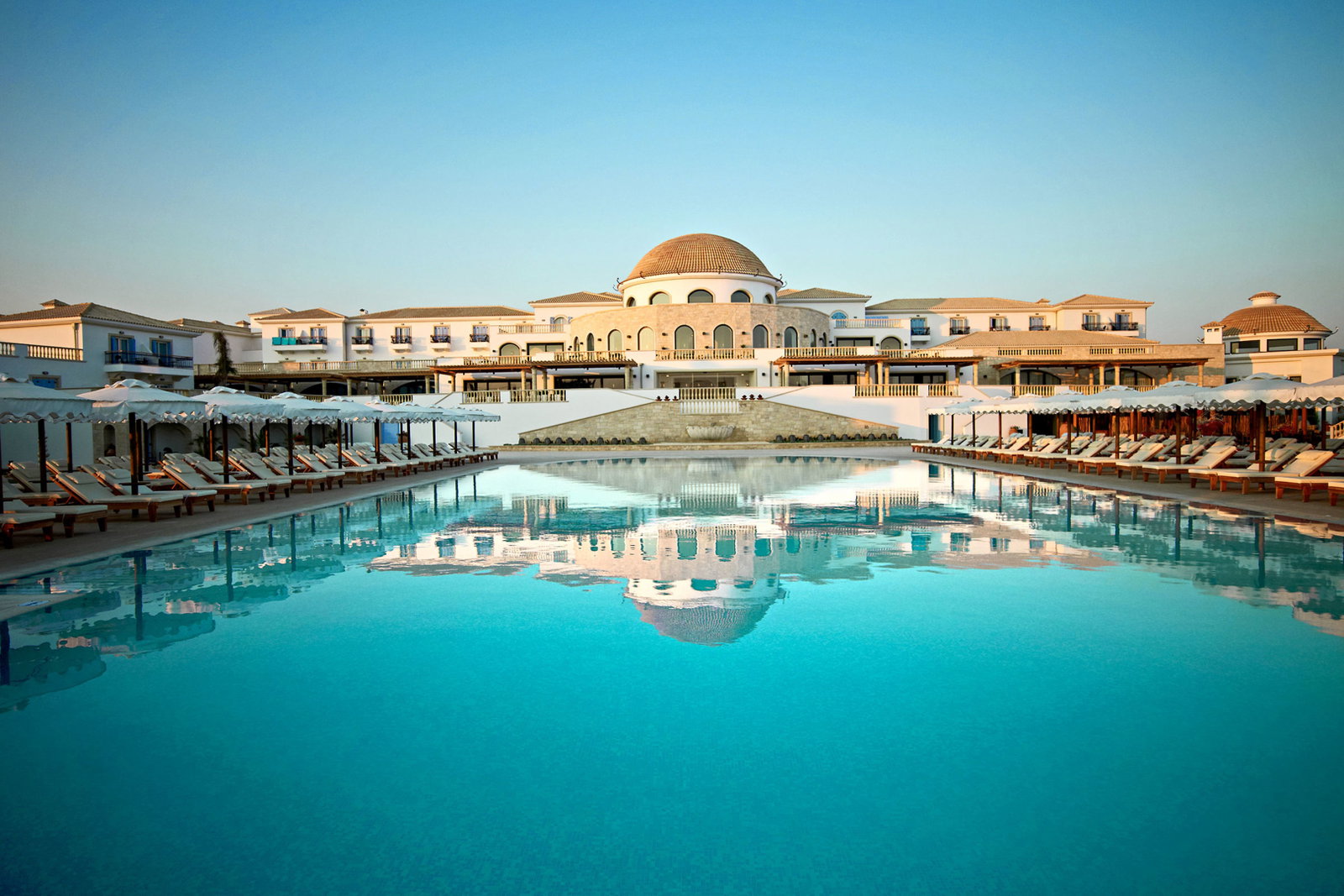 dal travel Laguna Resort & Spa