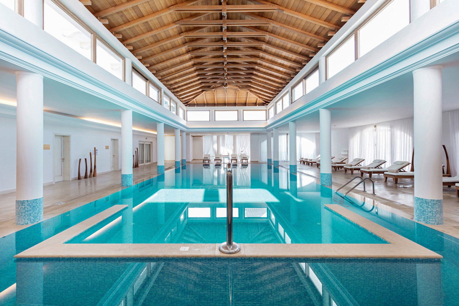 dal travel Laguna Resort & Spa