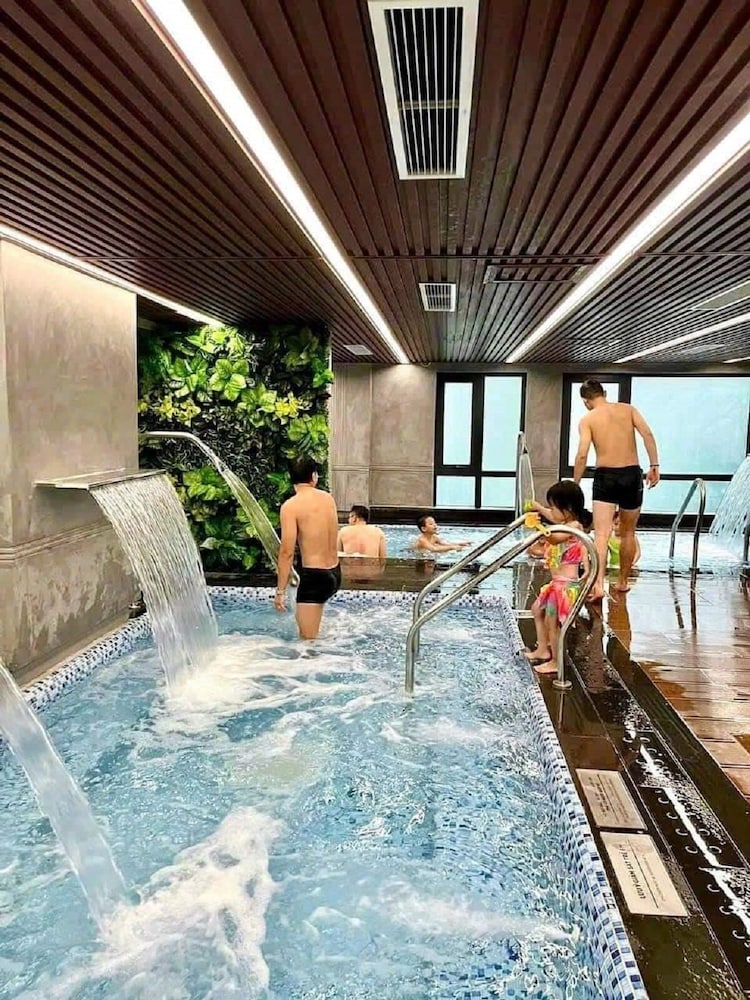 Hotel Tk2Resortstay Vinhomes Smart City