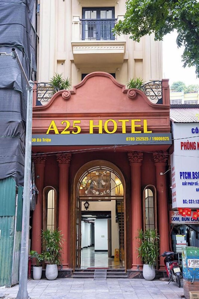 Hotel A25 Premium Hotel - 130 Ba Trieu