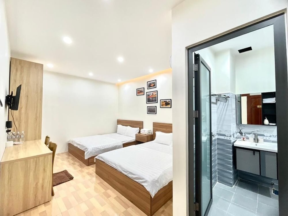 Kami Hotel