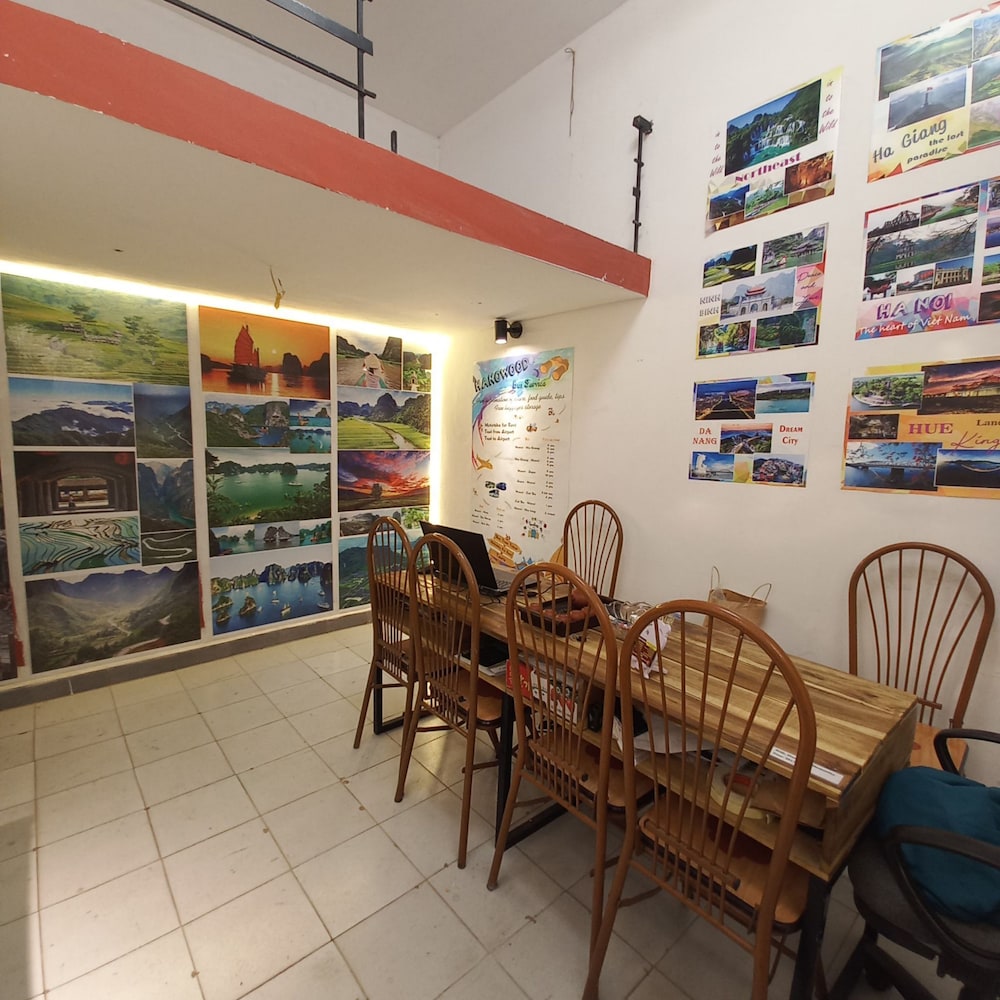 Hanowood Homestay & Travel