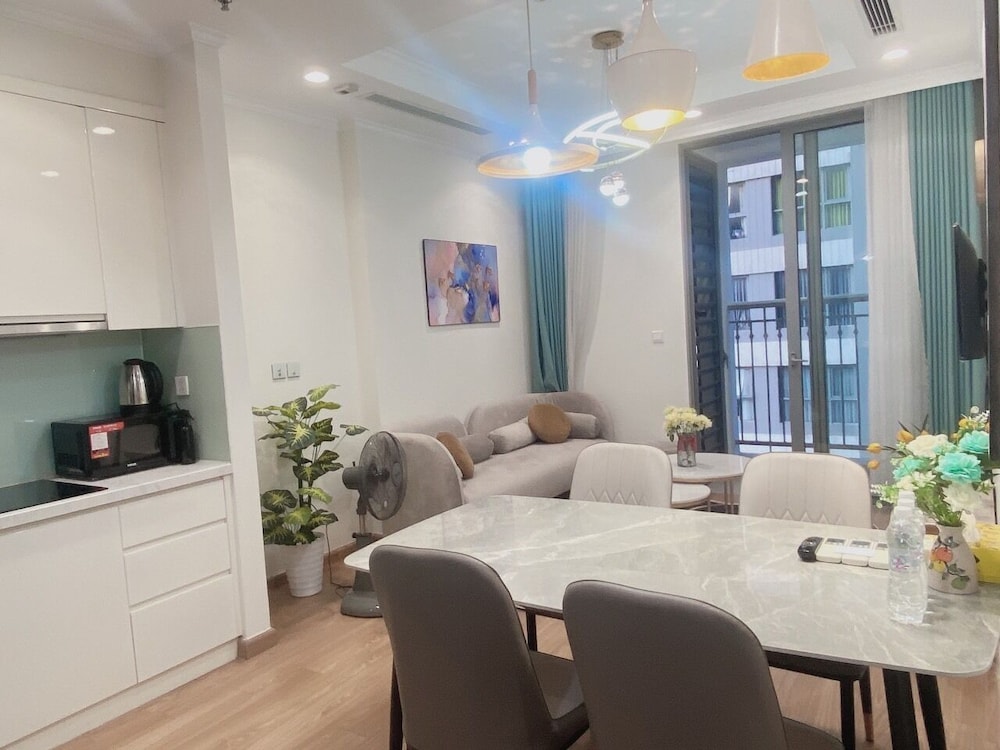 Hotel Vinhomes Times City 2 Bedrooms Apartment