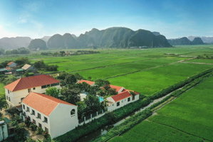 Hotel Lumigarden Tam Coc Resort cazare Tam Diep