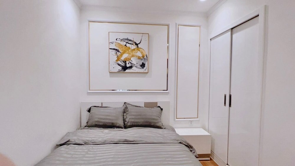 Vinhome Time City Full Service Apartment