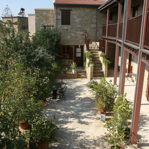 Hotel Eveleos Country House cazare Tochni