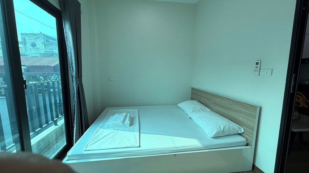 Era Apartment Doan Ke Thien