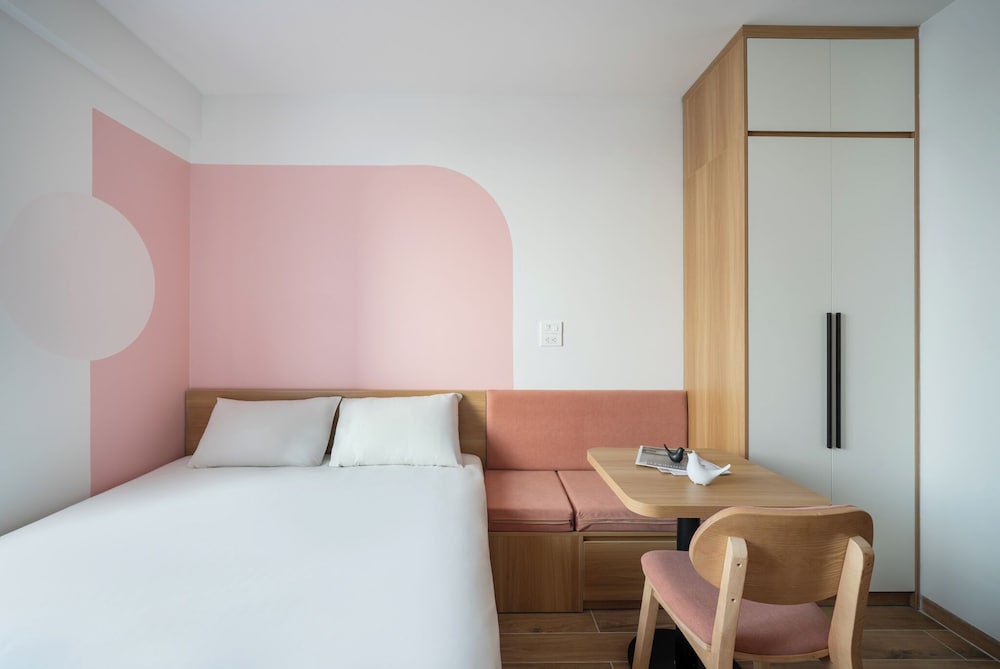 The Harmony Red River Residence