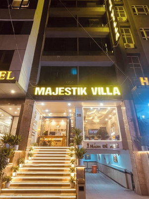 Hotel Majestik Hotel cazare Cau Dien