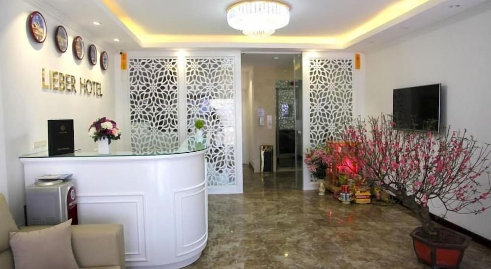 Hotel Lotus Hotel Van Phuc - By Bayluxury