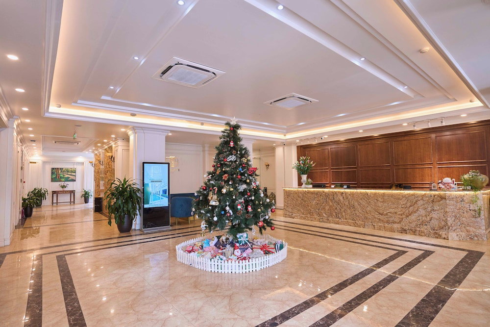Le Haute Hotel Hai Phong