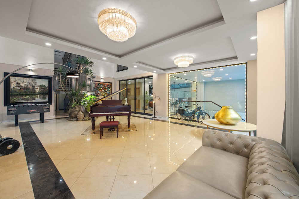 Regal Residences Tay Ho