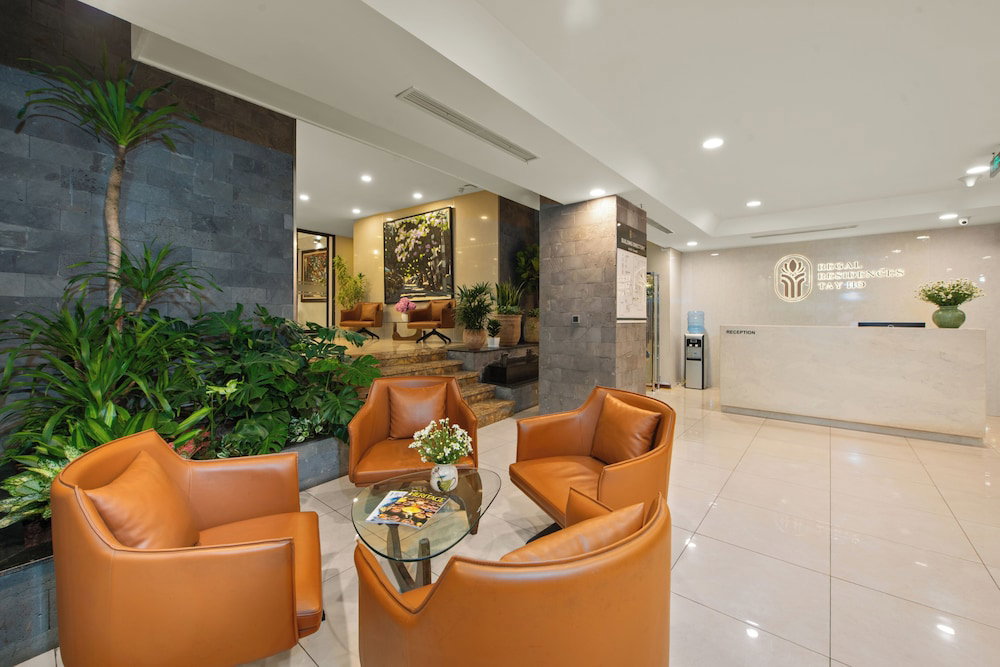 Regal Residences Tay Ho