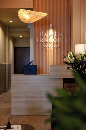 Hotel The Urban Tranquil - Westlake cazare Tay Ho
