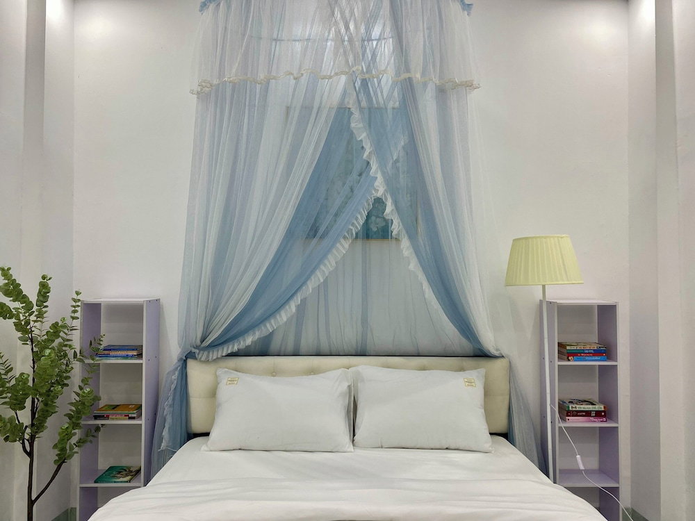 Grand C Homestay
