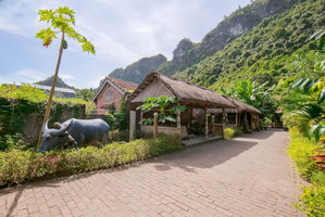 Hotel Lan Homestay cazare Cat Ba