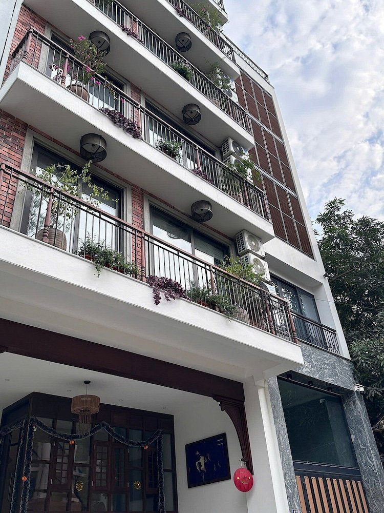 Hotel Ba Dinh Symphony