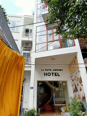 Hotel La Suite Airport Hotel cazare Soc Son