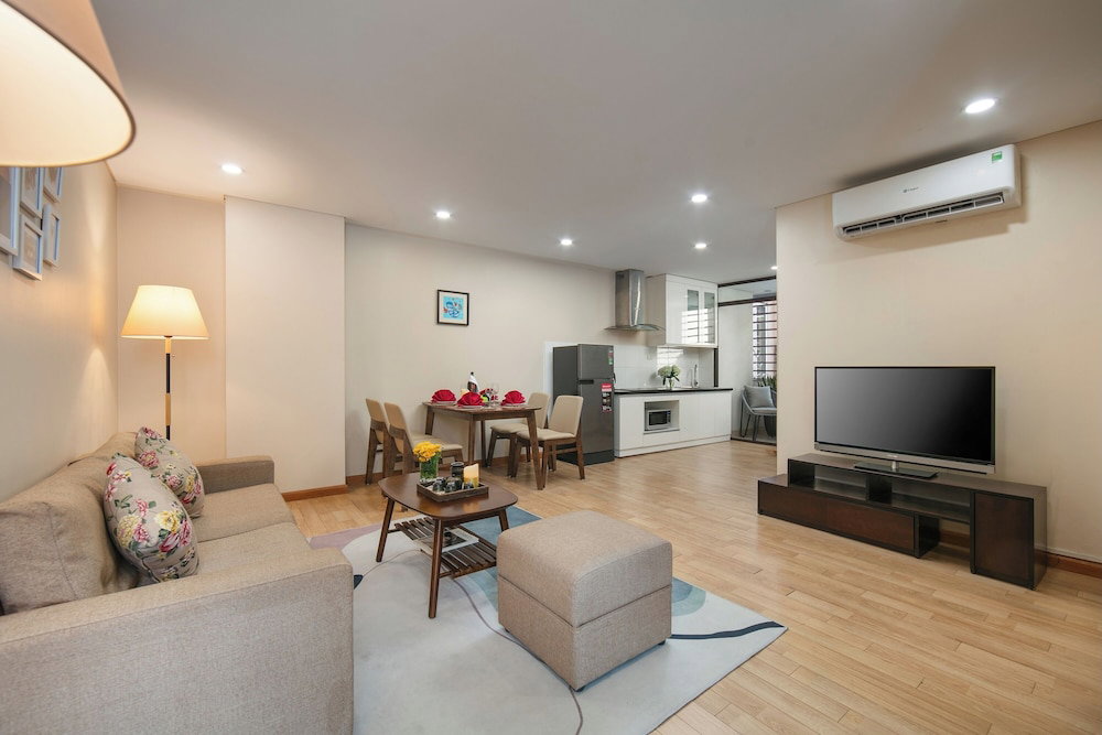 Hb Serviced Apartment - 121B Quan Hoa