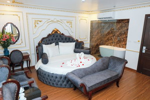 Hotel Royal Trau Quy Boutique Hotel cazare Trau Quy