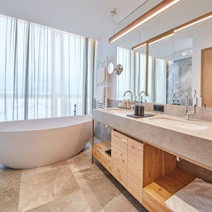 Hotel Falkensteiner Hotel Kronplatz cazare Brunico