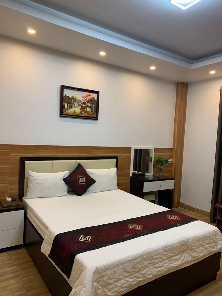 Hoang Lan Hotel Kdt Xala Hn - Bay Luxury