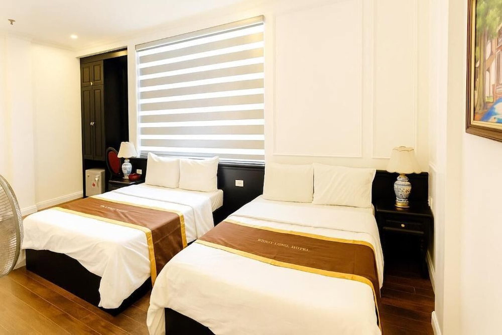 Royal Hotel