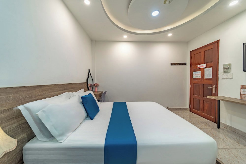 Eros Hotel - Go Vap