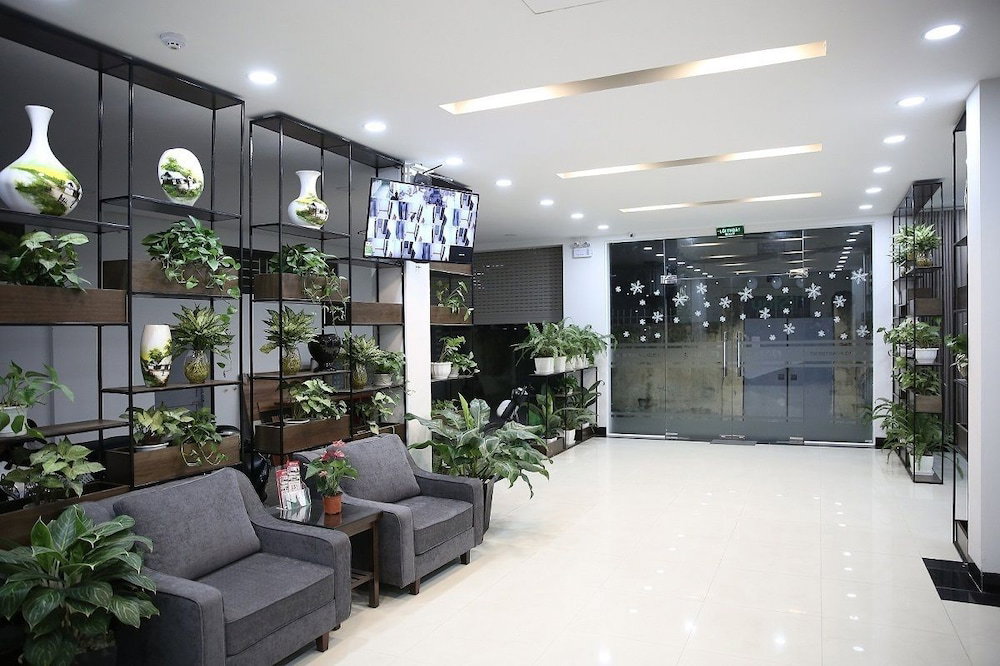 V House 6 Serviced Apartment