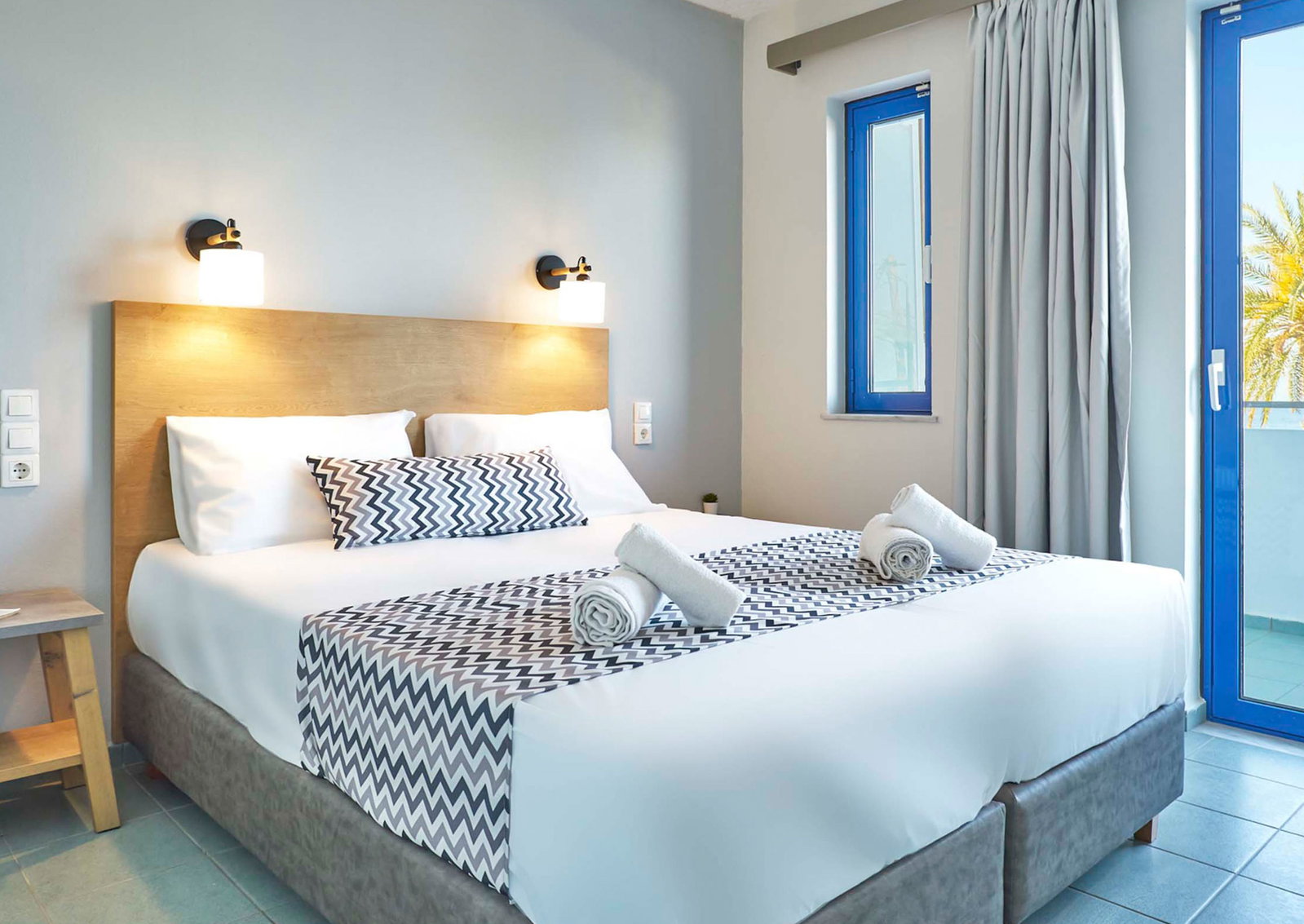 Maistrali Sea View Apartments